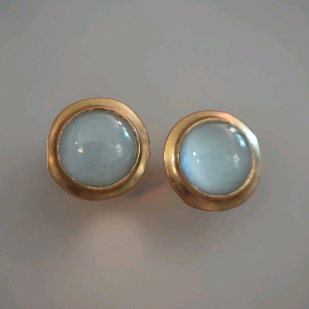 Vintage Gentlemans Gold Tone Moonstone Cabochon estate find cufflinks